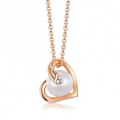 Freshwater heart necklace