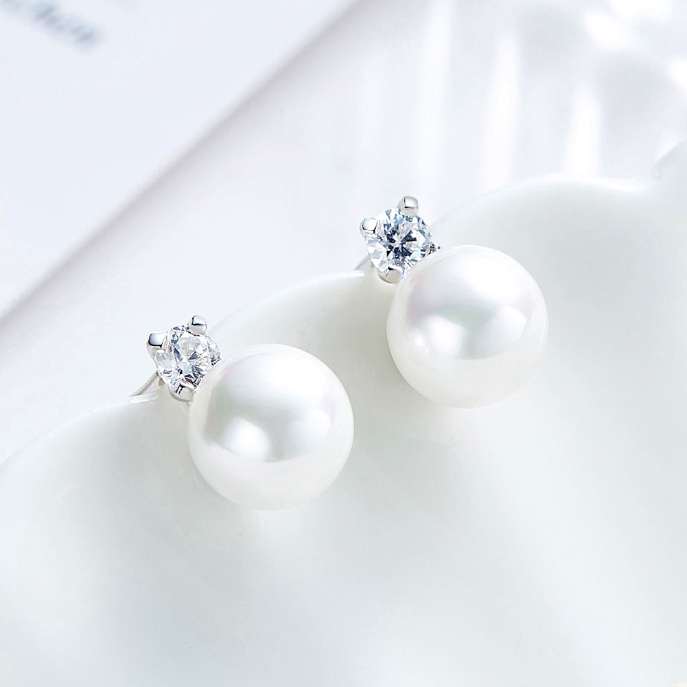 Essential Jewelry Care Tips: Keep Your Jules Jewelers Pieces Sparkling